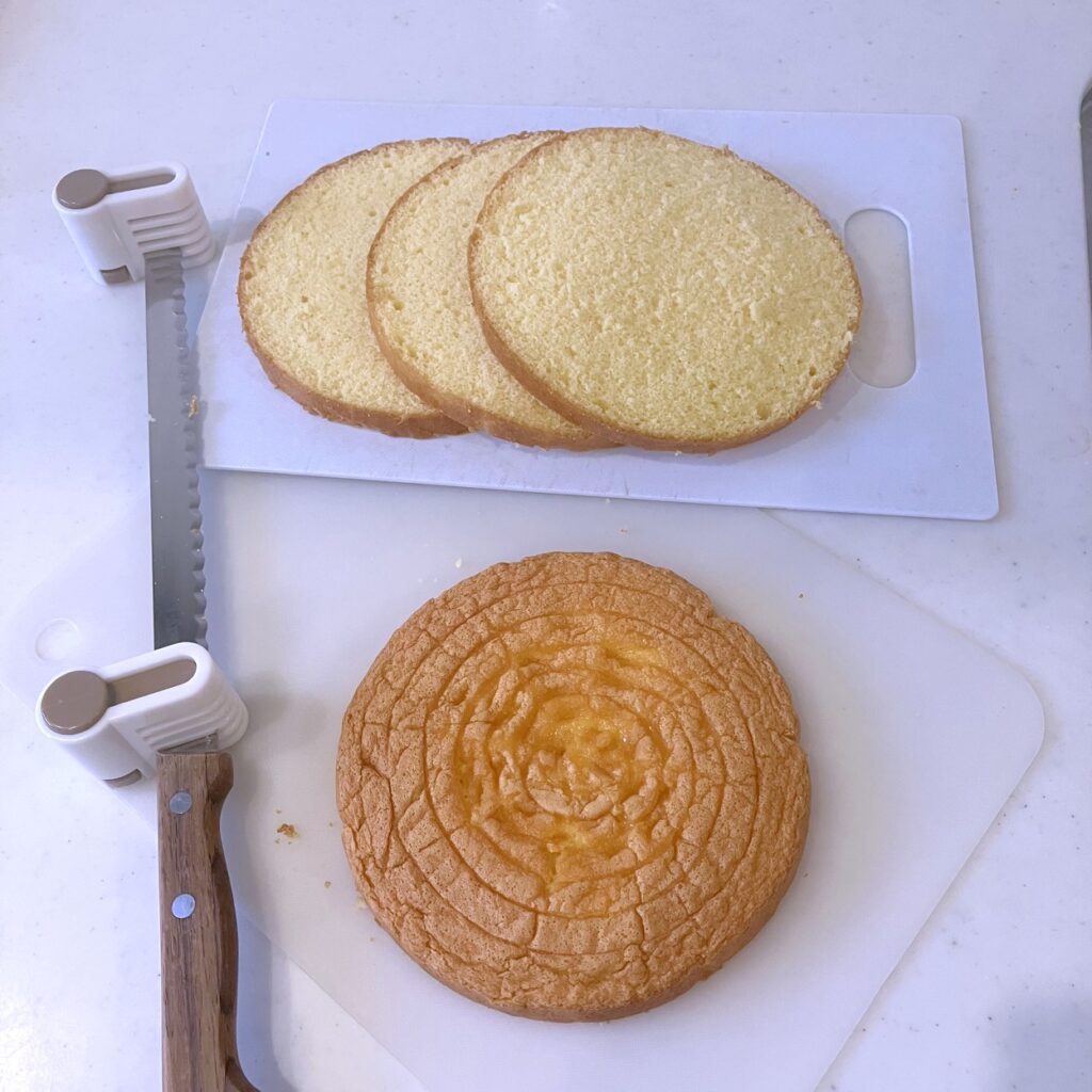 スポンジケーキスライス