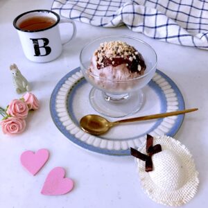 tin-roof ice-cream