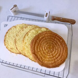 スポンジケーキ