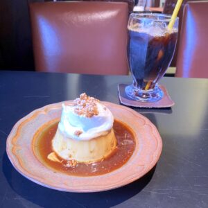 カスタードプリンとアイスコーヒー